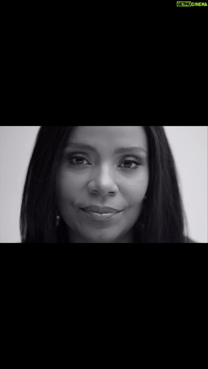Sanaa Lathan Instagram - Speaking of authenticity… always love talking with my genius friend @rapsody. Full interview coming soon & her album is 🔥🔥🔥 #Repost @rapsody ・・・ To stand tall in your humanness, fragility, misunderstandings, and all, takes courage. It also makes it a little easier to find your way when you have friends that show up as your compasses and support. Thank you for being one of my guides, @sanaalathan. Create with no fear. 💛 #PleaseDontCry #PDC #RapIsBack Starring: Me & Sanaa Lathan @sanaalathan Director: C.T. Robert @cont4ct Creative Direction: NorthStar @northstarworld, Chantal Felice @chantalfelice Executive Producer: Sara Nix @saranix Producer: Khari Johnson @_hiphopfiend Production Company: Partizan Entertainment @wearepartizan Cinematographer: Pat Shahabian @patshahabian Production Designer: Michael Stevantoni @michaelstevantoni Edit: NorthStar @northstarworld Sound Mix: Brandyn Johnson @ybrandn Color: Bree Brackett @ Carbon @hey.carbon EP Carbon: Natalie Westerfield Beauty: Dan Swierenga @dan.swierenga 1st AD: Mike “Peg” Knauer @pegfilm Steadycam: Jose Espinosa @noswayjose Label: Roc Nation Artist Management: Chantal Felice @chantalfelice Glam Rapsody Makeup: Kierra Lanice Wray Glam Sanaa Makeup: Julianna Kaye Hair: Kim Kimble Head of Production Partizan: Ani Mikirdichian @__ani__m__ 1st AC: Loie Russell-Templeton 2nd AC: Milana Burdette Gaffer: Ben Bowen @thebowenimage Best Boy: Daniel Martinez Key Grip: Ali Sayago @alisayago_ Best Grip: Adrian Ramirez BTS: Rashida Zagon @rashidazagon Post Production Supervisor Partizan: Bogui Adjorlolo @boguiadjorlolo Production Assistants: Jacqueline Nguyen, Veronica Guncheva, Ben Holland, Leinea Mueller, Jamie Leuchs-Curtis, Blanche Laurenaudie Extras: Ramon Hulet @ramonehulet Tumi Adeleye @ttumie Jarrod Anderson @createdbyjarrod Chloe Lucen Rashida Zagon @rashidazagon Jamal Hood @mackmall2x Steven Garcia @stillhere.media Heno @mynameisheno