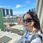 Sandara Park Instagram - #Singapore Photo dump 🇸🇬🦀🥂🎢🛍️🎤♠️♥️