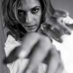 Sandhya Shetty Instagram - The Hunger that drives so passionately towards one's goal 💥❤🙏 #passion #dedication #acting #camera #hunger #goal #focus #lovemywork Photographer @aslamshaikh104 Designer @kaushikshrimanker @oraios_design_studio HMU @ramaniya_by_apoorvaks @makeup.by.pratiksha Cinematographer @swapnil7898 Lights @mahajanswagat #sandhyashetty #Nofear #actor #supermodel #internationalspeaker #CommonWealthKarateChampion2015 #fitness #actorslife #bollywood #motivation #Flow #Dharavibank #coronapapers #selfdefense #selfawareness #mentalhealth #bebold #freedom #mylifemyrules ❤