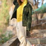 Sandhya Shetty Instagram - Feeling Happy ❤️ #sandhyashetty #Nofear #actor #supermodel #internationalspeaker #CommonWealthKarateChampion2015 #style #fashion #womenpower #fitness #happy #actorslife #bollywood #hollywood #Dharavibank #coronapapers #mylifemyrules ❤ Photographer @aslamshaikh104 Videographer @swapnil7898 Designer @kaushikshrimanker Makeup @ramaniya_by_apoorvaks Hair @beautyblush_07