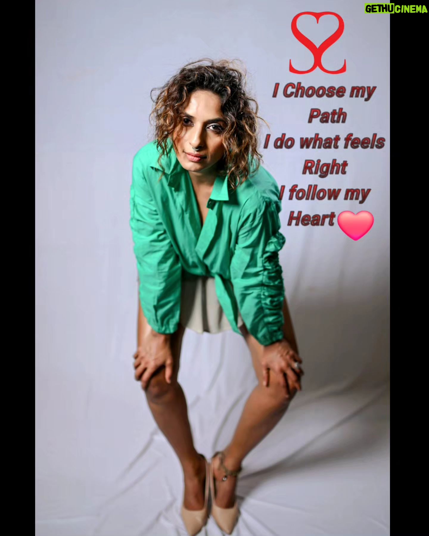 Sandhya Shetty Instagram - I follow my Heart ❤️ #sandhyashetty #Nofear #actor #supermodel #internationalspeaker #CommonWealthKarateChampion2015 #style #fashion #womenpower #fitness #actorslife #bollywood #hollywood #Dharavibank #coronapapers #mylifemyrules ❤ Photographer @aslamshaikh104 Videographer @swapnil7898 Designer @kaushikshrimanker Makeup @ramaniya_by_apoorvaks Hair @beautyblush_07
