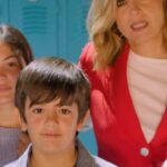 Sandra Barneda Instagram – Presentamos la nueva campaña que lanzamos junto a @fundacionanar para alertar sobre la importancia que tienen los testigos para frenar el #AcosoEscolar. Como dice @sandrabarneda , embajadora de la causa, si eres testigo, da un paso al frente.