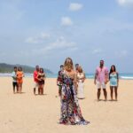 Sandra Barneda Instagram – Todo principio tiene un final…
Esta noche llega el momento de apagar definitivamente las luces de la 7ª temporada de #LaIslaDeLasTentaciones 🍎

Grabar este programa se ha convertido, desde el principio, en una aventura para todos. Todos sentimos el vértigo del principio y la nostalgia del final.

Gracias a @mediasetcom y @telecincoes, @jaimeguerrag @cardona6969 @aayalaa81 por seguir confiando en mí y sumando proyectos y éxitos.

No me gasto en palabras para agradecer a ese equipo que en Samaná y Madrid han hecho posible un nuevo ÉXITO. Son guerreros y apasionados de su trabajo y acaban dejando parte de su corazón en este programa.

Gracias a todos ellos y por supuesto al DreamTeam, capitaneado por @juanragonzalo, @angelesvillamarin, @meriestruch, @angelludena… y @vicentkillo y Ana al timón de realización y edición.

Somos muchos, muchos haciendo este programa… pero hablemos del Alma de esta edición.

Gracias @ana_solma y @francescodiborja por confundiros, enfadaros y crear una familia juntos.
Gracias @alexxgirona y @iammarieta_ por la espontaneidad para expresar vuestras emociones y reconocer vuestros propios errores.
Gracias @david_vaquero10 y @mariabrunn por ser los primeros valientes en repetir esta difícil experiencia.
Gracias @ruuthgleez y @nikoomv por enfadaros, desengaros y reencontraros más allá de la Isla.
Gracias @andreabuueno y @alvaroalvrz6 por abandonar la isla tan pronto. A veces, las grandes lecciones llegan de imprevistos como el vuestro.
Gracias @marionaferre__ y @adrian.aguado97 por querer mejorar aunque las heridas de cada uno tarden en cicatrizar. 
Gracias @albitacasillas y @roberaran, por pisar la Isla aunque no llegarais a vivir vuestras hogueras…

No quiero olvidarme de todo el trabajo de Maquillaje y estilismo… gracias @mayte1969, @pepa.carmona y @ruthgarci por sufrir tantas veces como yo lo he hecho.

Esta noche vamos a celebrar una fiesta en @telecincoes con todos en el plató…

Porque… todos los finales también llevan a un nuevo principio… @islatentaciones 🫠🥰