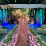 Sandra Barneda Instagram – ¡Esta noche tenemos boda en @supervivientestv! 🤵🏻👰🏻‍♀️ Os espero a las 22:00h en @telecincoes