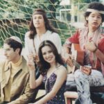 Sandy Instagram - É, minha gente, hoje tá sendo um dia muito especial… é também o aniversário de 25 anos de estreia do seriado Sandy e Junior. E que delícia recordar esse tempo maravilhoso… A gente era feliz e sabia. ♥️