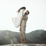 Sandy Jamal Instagram – نبارك ذكرى تأسيس الجيش العراقي الباسل .. 103 عام من البطولات والتضحيات دمتم سوراً للوطن وحماة للشعب

🫡🇮🇶

 #عيد_الجيش_العراقي 
#احمد_الخفاجي | #ساندي_جمال