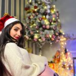 Sandy Jamal Instagram – كل عام واخوانا المسيح باالف خير عيد مجيد سعيد

Photographer: @hory_2_