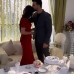 Sandy Jamal Instagram - باركولنا ❤️ اسفين ضمينا عليكم بس احنه حبايب ما بينا زعل مو 🥰 . #احمد_الخفاجي | #ساندي_جمال