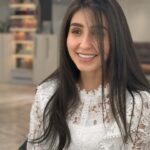 Sandy Jamal Instagram - شلونكم 😇 صار هوايه ممنزلتلكم هيج صور طبيعيات بدون ميك اب 😍