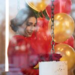 Sandy Jamal Instagram – عيدكم مبارك 
باقي صور عيد ميلادي كلت حرامات مانزلها الكم😁

منو سندكم بالحياه؟
ياصوره احلى