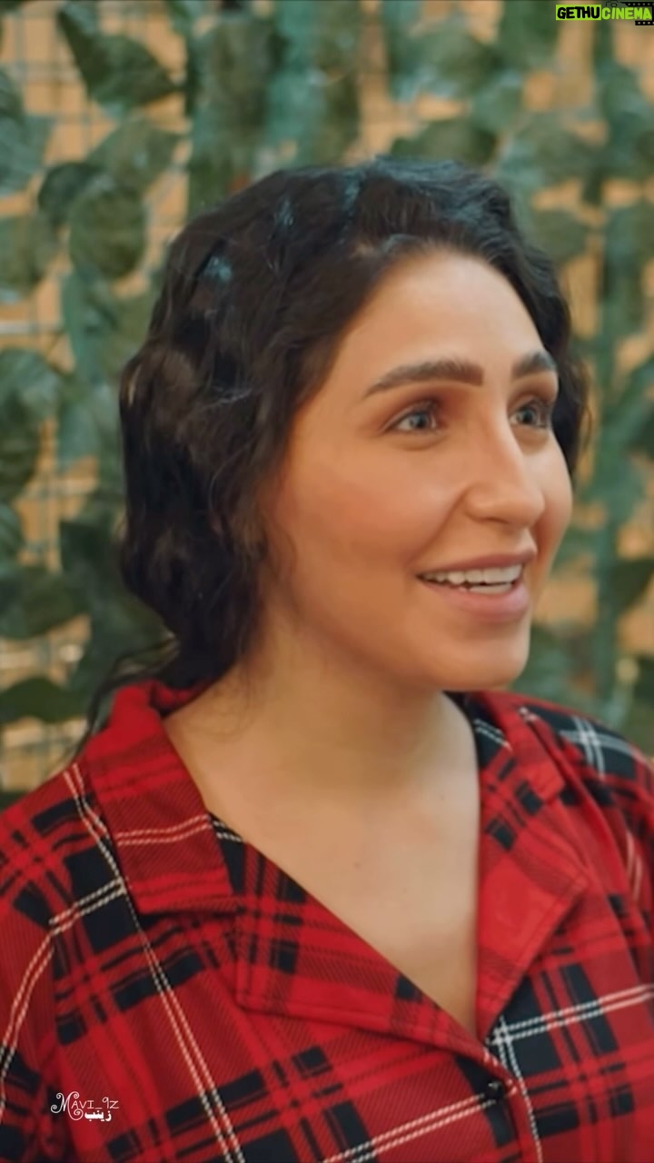 Sandy Jamal - 160.9K Likes - لوباقي بعد دقيقه ستار جان وصال صارحته بمشاعرها😂
تتوقعون بالأيام الجايه ستار راح يحب وصال؟
#وصال
#فراشة_القلب🦋
#عالم_الست_وهيبة2