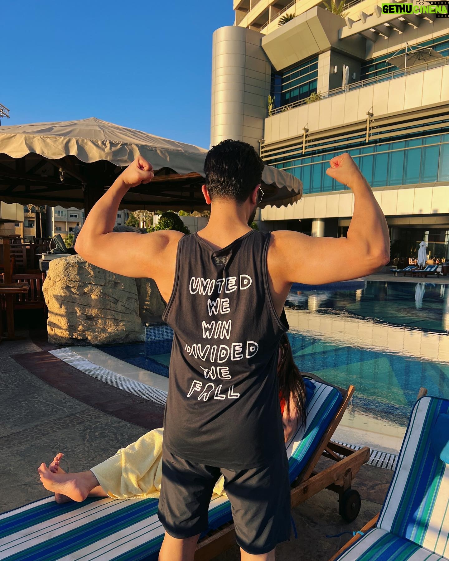 Sandy Jamal - 173.8K Likes - 🧡🖤