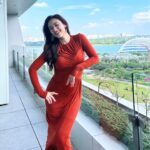 Sandy Wu Instagram - #sandywuofficial The best view 🧘🏻‍♀️ 心目中第一名依然是新加坡 好喜歡、好享受、好好吃 邊工作邊放鬆 Can’t wait to visit again’ 👗 @hm #HMStudio 今天要聽：鳳飛飛的可愛的玫瑰花