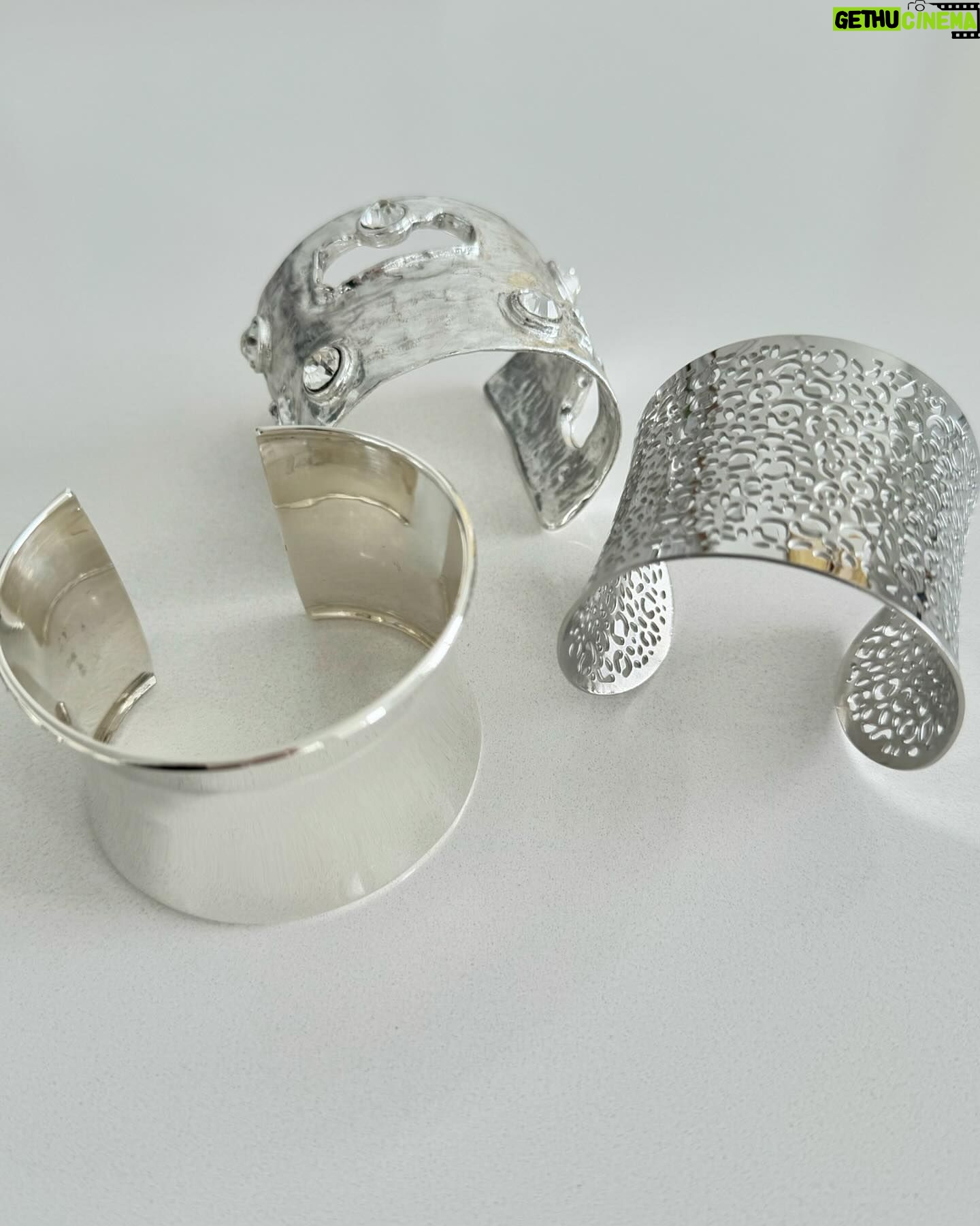 Sandy Yawn Instagram - So proud of my fiancée Leah for her new jewelry collection with Pam Duke! Stay tuned for the launch on March 1st!