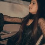 Saniya Shaikh Instagram – Koi aagya hain….🖤
.
.
.
.
.
.
.
.
.
.
.
.
.
#sanufam #sanulove #smile #love #foryou #kbye #reelkarofeelkaro #reelitfeelit #old #dream #car #drive