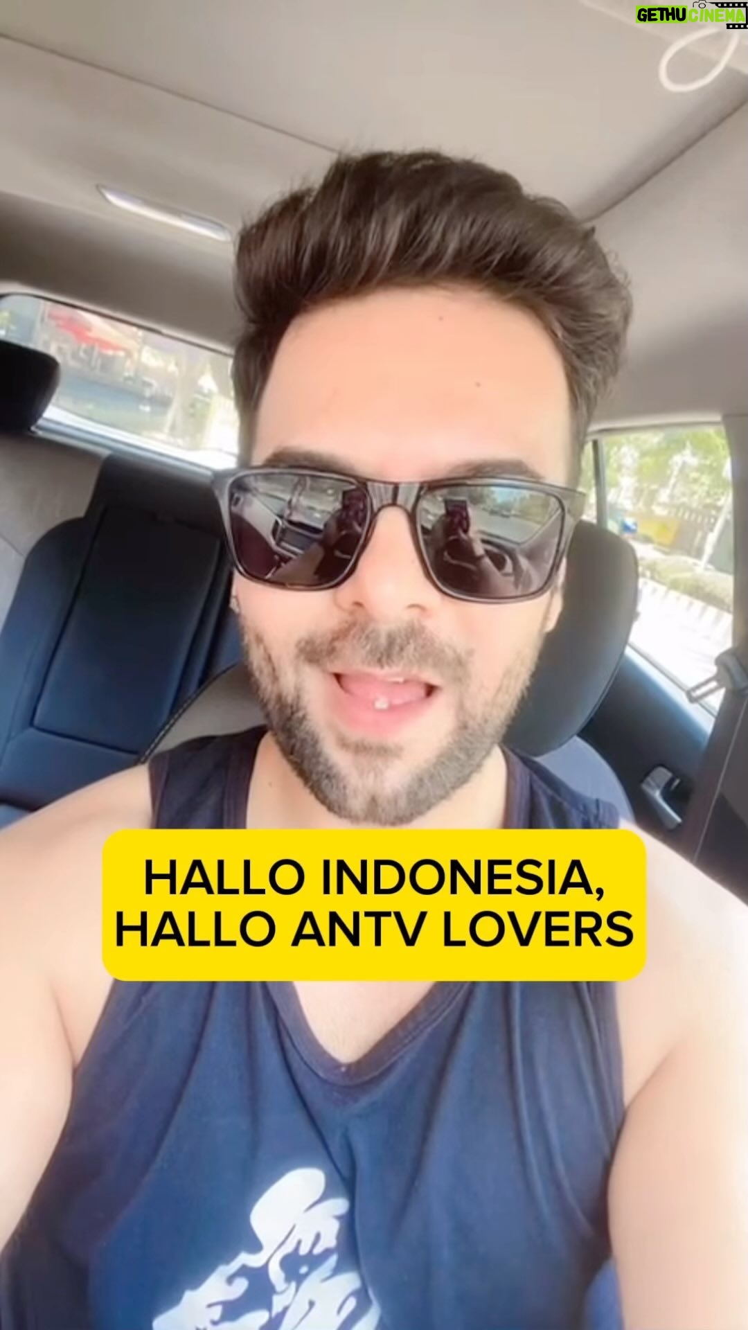 Sanjay Gagnani Instagram - Cieeee yang pagi-pagi dapet salam cinta dari Prithvi🥹🥰 Nonton terus TAKDIR LONCENG CINTA Setiap Hari Jam 09.00 WIB hanya di #ANTVRame #TakdirLoncengCinta #KundaliBhagya #SanjayGagnani #SeriesIndiaANTV