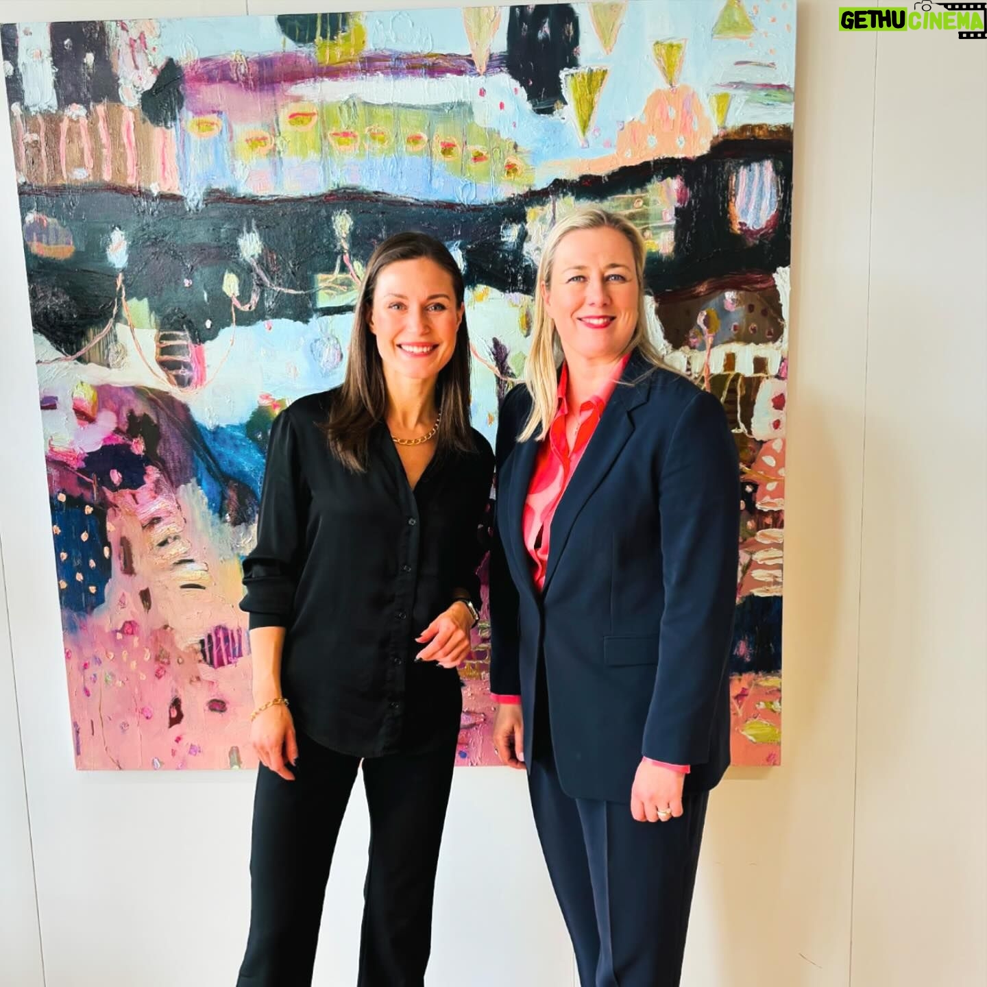 Sanna Marin Instagram - Full days of meetings and insightful discussions in Brussels 🇪🇺 Prime Minister of Belgium 🇧🇪 @alexanderdecroo, President of the @eucouncil @CharlesMichel, Vice President of the @europeancommission Věra Jourová, European Commissioner for International Partnerships @juttaurpilainen, Commissioner for Neighbourhood and Enlargement Olivér Várhelyi, Commissioner for Health and Food Safety @skyriakides as well as Commissioner for Financial Services, Financial Stability and Capital Markets Union @mcguinnesseu as well as many other great professionals. 🇪🇺 Also thank you @institutegc Brussels for organizing a full house discussion on the European future of #Ukraine and #Moldova with Deputy Prime Minister for European and Euro-Atlantic Integration of Ukraine Olha Stefanishyna @olhastefanishyna, Deputy Prime Minister for European Integration Cristina Gherasimov, and EU Commissioner for Jobs and Social Rights, @pes_eu Common Candidate Nicolas Schmit. The question of enlargement is now being discussed under very unique geopolitical circumstances - different than ever before. Ukrainian & Moldovian proggress on the path of EU integration is fundamentally linked to the broader question European values and security. This is why it’s crucial for Europe to articulate a clear positioning: aggressive actions will only lead to the citizens of Ukraine and Moldova choosing the European way: collective commitment to peace, stability, international norms, and the sovereignty of nations to determine their paths. 🇪🇺🇺🇦🇲🇩