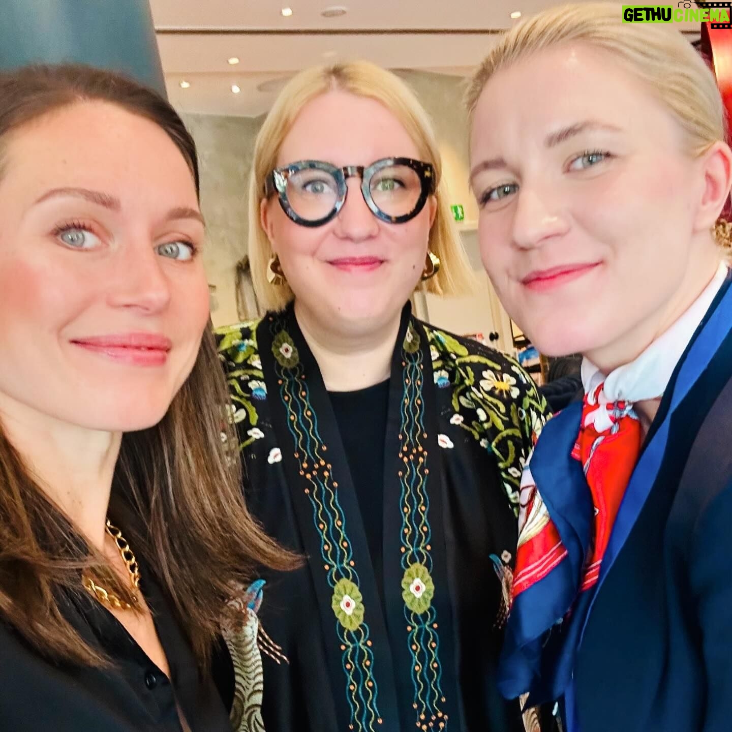 Sanna Marin Instagram - Full days of meetings and insightful discussions in Brussels 🇪🇺 Prime Minister of Belgium 🇧🇪 @alexanderdecroo, President of the @eucouncil @CharlesMichel, Vice President of the @europeancommission Věra Jourová, European Commissioner for International Partnerships @juttaurpilainen, Commissioner for Neighbourhood and Enlargement Olivér Várhelyi, Commissioner for Health and Food Safety @skyriakides as well as Commissioner for Financial Services, Financial Stability and Capital Markets Union @mcguinnesseu as well as many other great professionals. 🇪🇺 Also thank you @institutegc Brussels for organizing a full house discussion on the European future of #Ukraine and #Moldova with Deputy Prime Minister for European and Euro-Atlantic Integration of Ukraine Olha Stefanishyna @olhastefanishyna, Deputy Prime Minister for European Integration Cristina Gherasimov, and EU Commissioner for Jobs and Social Rights, @pes_eu Common Candidate Nicolas Schmit. The question of enlargement is now being discussed under very unique geopolitical circumstances - different than ever before. Ukrainian & Moldovian proggress on the path of EU integration is fundamentally linked to the broader question European values and security. This is why it’s crucial for Europe to articulate a clear positioning: aggressive actions will only lead to the citizens of Ukraine and Moldova choosing the European way: collective commitment to peace, stability, international norms, and the sovereignty of nations to determine their paths. 🇪🇺🇺🇦🇲🇩