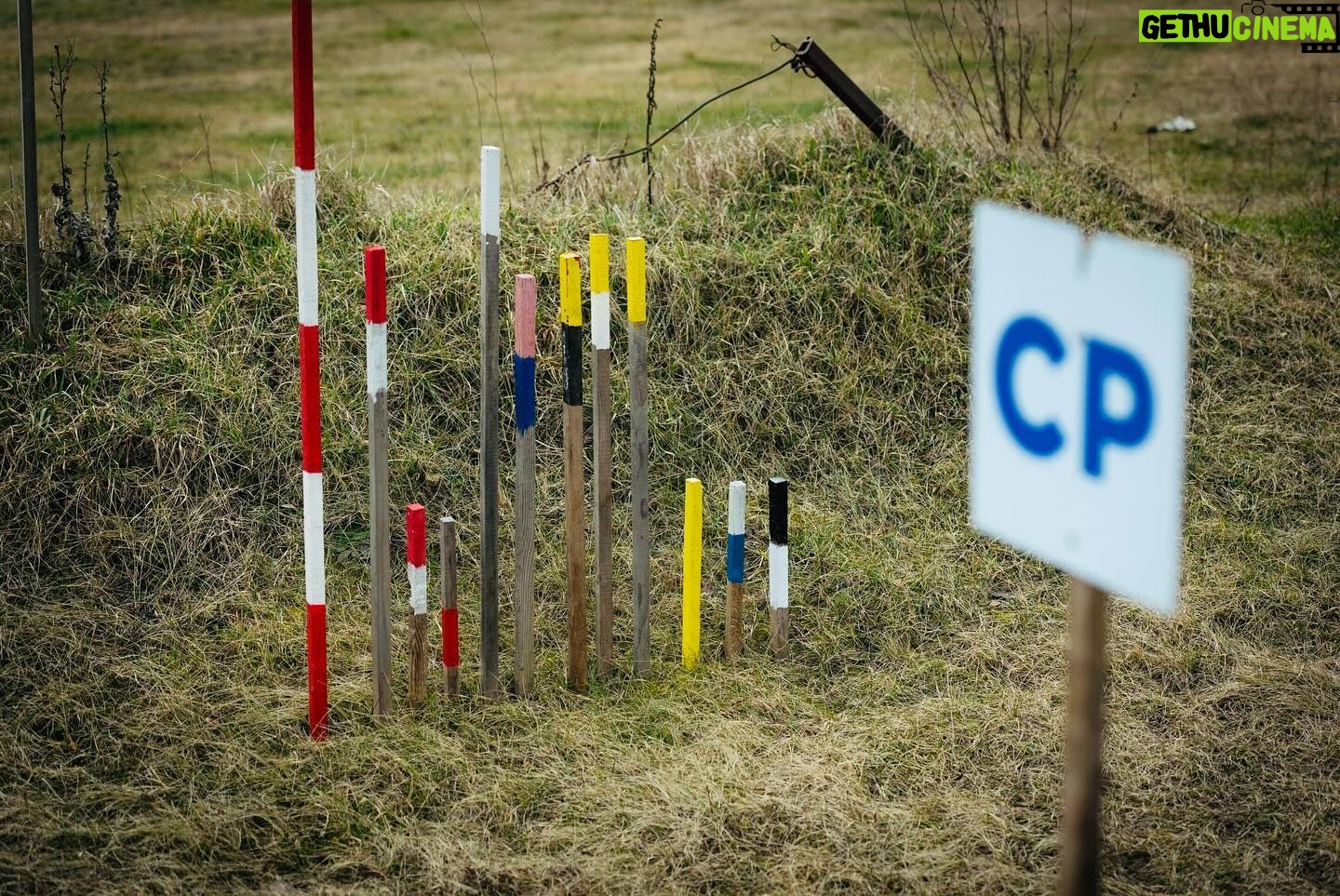 Sanna Marin Instagram - In my role as Strategic Counselor at the Tony Blair Institute for Global Change, I had the privilege of visiting a mine clearance site alongside First Vice Prime Minister and Minister of Economy of Ukraine, Yulia Svyrydenko. The HALO Trust, the world’s leading landmine clearance organization, has already successfully neutralized over 19,000 landmines and unexploded ordnance in Ukraine. This effort by skilled deminers has made vast stretches of land — fields, school grounds, residential areas, and walkways—safe, eliminating the risk of accidents. With an estimated two million landmines laid since February 24th 2022, the HALO Trust’s work is not only crucial in safeguarding lives but also in enabling the restoration of normalcy and economic activities in the region. @thehalotrust
