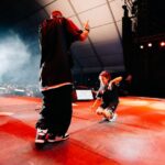 Santa Fe Klan Instagram - PUEBLA 🔥🔥🔥🔥 Gracias carnales, se rifaron chingon!!! La pase con madre raza, nos vemos pronto!! Arriba Puebla!!! Pura Santa 🔥🎶🇲🇽💀 📸: @aese13