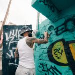 Santa Fe Klan Instagram - Que chingón saludarte carnal y que caíste al mero barrio de La Santa! 🔥 @arcangel PURA MUSICA DE BARRIO 💀🎶🍻 📸: @aese13