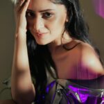 Sanya Thakur Instagram - The most beautiful things you can wear are your self-confidence and your self-love.😇 . 📷 : @sahil_navadiya_ 💄 : @makeup_asfaque . . . #smile #nightlights #instadaily #mood
