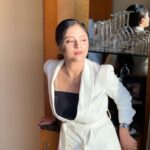 Sanya Thakur Instagram - Hello Sun-kissed 💋. Pc and mua @makeup_asfaque #sanyathakur #newpost