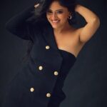 Sanya Thakur Instagram - I know you guy’s wanted more then pictures 🕺 But I’m not the criminal! Pc @dabbooratnani Video @vikasgorule #sanyathakur #sanya #newpost