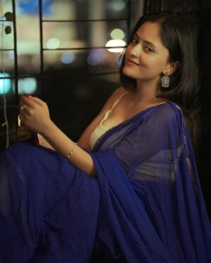 Sanya Thakur Instagram - चलते चलते यूहीं कोई मिल गया था….✨। 

Pc @sahil_navadiya_ 

#love #instagram #beautiful #fashion #indian #sanyathakur