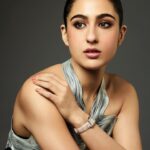 Sara Ali Khan Instagram – Lost in thought- lost in translation 💭🧠