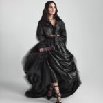 Sara Bareilles Instagram – I recently had a long and lovely conversation with Sara Stewart about all things life and Waitress- and did a full on fashion shoot. 😱🎩💅🏼 

The Waitress film releasing is one of the proudest moments in my life- and it has been hard won and a labor of love. I am so grateful for every chance to talk about it and share my excitement- like a proud mama. 

Sending love and pictures of me pretending to feel confident. 😉

Publication: @alexa_nypost

Photos: @victoriawill

Stylist: @anahitaglitters

Hair: @satokoco

Makeup: @samanthalmua

Nails: @nailcouturekk

Photo Editor: @jessicahober

Talent Booker: @thelifeofthepatty

Fashion Assistants: @alex_bullock, @megpowerss