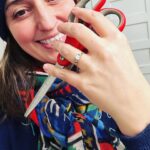 Sara Bareilles Instagram – We have been engaged for a year and this is the ring we chose- we picked it up yesterday. We bought the gold leaf at an arts fair in Mexico City last December because looking for a ring started to feel like it was distorting and eclipsing the beauty of choosing each other. Joe found this ring at an antique store upstate. I was buying tiny lamp shades. (So cute!) It didn’t fit my finger so I was scared to take the leap. I had been thinking I should go get something custom or really hunt for the “right ring” so I balked at it. We drove back to our house without it and talked about the concept of the ring. That it is something he wants to give me, not just get for me. That the leap of faith of not quite knowing if it was “the one” is just that. A leap of faith. And isn’t that life? I look at this ring and think of his big blue eyes and how sometimes they are pleading with me to let go and grow into something new with him. So I did. And we got it the next day and got it sized and now I just love that I see him when I look at it- I like looking at you @joetipps. 

Exceptional “hand holding things” pictures were taken by me. Please credit me I’m a very important photographer.