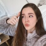 Saraí Meza Instagram – Recents.

🐞 amo cdmx
🐞 al parecer tengo gorra nueva favorita 
🐞 emmm, esta foto está abierta a la interpretación 
🐞 isn’t she cuuuute? (obvio limpié muy bien después porque fuchi)
🐞 una lloradita (con su respectiva foto) y a seguir
🐞 no es fácil pero esta frase ayuda :)