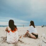 Saraí Meza Instagram - calma, conexiones sinceras, mar y un atardecer bellísimo arcoíris en un mismo sitio? a veces solo hace falta voltear a ver lo que sí, y agradecer.