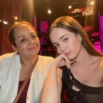 Saraí Meza Instagram - Feliz cumpleaños a la mamá con el corazón más grande del mundo. Que sean muchos cumpleaños más con salud perfecta y sobretodo, con mucho amor. Nunca olvides lo especial que eres para todos los que te rodeamos. Te amo 🩷