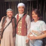 Sara Derzawy Instagram - يا نوووووور .. كل سنة وانت بتتقدم و بتنجح و بتعمل شغل حلو .. كل سنة و عيلتك و بيتك منورين بيك . كل سنة و نوران و نوراي جنبك و منورين حياتك .. كل سنة وانت طيب ⁦❤️⁩ توتا منور الصورة 😘 #محمد_أنور #محمد_عبدالرحمن #سارة_درزاوي #مسرح_مصر
