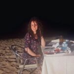 Sara Derzawy Instagram – #Tb
Romantic dinner 
@solymarsomabeach ❤️