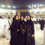 Sara Derzawy Instagram - عام جديد سعيد .. متحاوطين فيه بحبايبكم .. سنة مليانة فرحة و سعادة و راحة بال يارب كل سنة وانتوا بألف خير ⁦❤️⁩⁦ .. الصورة من شهرين علي فكرة #سارة_درزاوي #مسرح_مصر #مكة