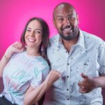 Sara Derzawy Instagram - كل سنة وانت طيب يا بساطة .. سنة حلوة عليك كلها خير و فرحة .. وألف مبروك علي الخطوبة من عروستك القمر .. ربنا يتمملكوا بألف خير يا رب⁦❤️ 😘😘 #مصطفي_بسيط #سارة_درزاوي #مسرح_مصر