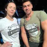 Sara Derzawy Instagram - Gym people have coaches ... But we have a friend 💞 كل سنة وانت طيب يا عز .. ربنا يحققلك كل اللي نفسك فيه و تبقي اكبر كوتش في العالم 😘🤗 #team_ezz #سارة_درزاوي #مسرح_مصر