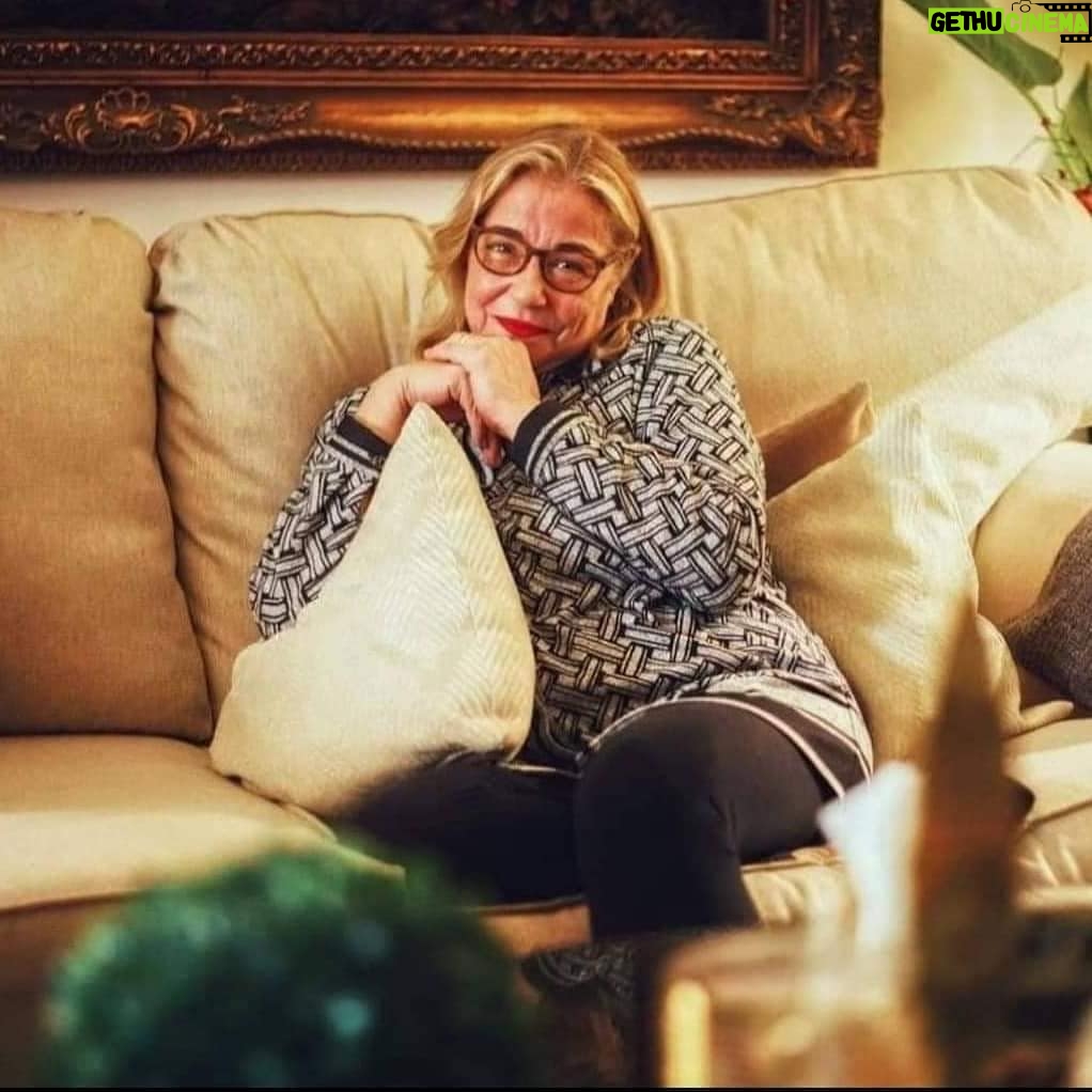 Sara Derzawy Instagram - إنا لله و إنا إليه راجعون .. ربنا يرحم الفنانة الجميلة اللطيفة حبيبة الكل مها أبو عوف .. و يصبر أسرتها و أحبابها يا رب
