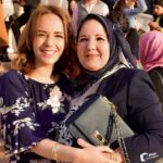 Sara Derzawy Instagram - أمي .. ثم أمي لحد آخر يوم في عمري 💖 كل سنة وانتي طيبة يا حبيبتي .. ربنا يباركلنا في عمرك و يقدرنا نفرحك دايما 😘😘 #عيد_ميلاد_ست_الستات #سارة_درزاوي #مسرح_مصر