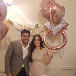 Sara Derzawy Instagram - سنة في حبك .. سنة في قربك ..ولا أجمل ولا أغلى ولا أحلى 🥰❤️❤️💍
كل سنة وانت معايا يا أحلى و أهم قرار في حياتي 😘❤️😘