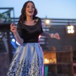Sara Derzawy Instagram – العيد فرحة …. يا سلاااااام 🙄😅
كل سنة وانتوا طيبين و بألف خير … و ألف مبروك لكل الناس علي شغلهم .. و اللي ماتوفقش ربنا يباركله الأيام الجاية .. و سامحونا علي أي تقصير حصل مننا .. و إن شاء يبقي عيد سعيد برغم كل الظروف ⁦❤️⁩
كل سنة وانتوا بخير 🤗🥳😘
#سارة_درزاوي  #ونسني #مسرح_مصر
