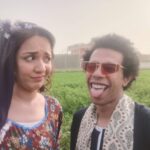 Sara Derzawy Instagram - كل سنة وانت طيب يابو السلاطين يا عسل ❤️❤️ #أحمد_سلطان #سارة_درزاوي #ونسني #مسرح_مصر #snlبالعربي