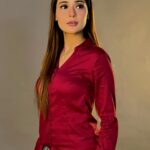 Sara Khan Instagram – Next time you think of beautiful things, don’t forget to count yourself in 🥰🥰🥰
#ssarakhan