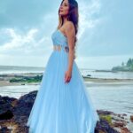 Sara Khan Instagram – What’s your fairytale story ???? 
#ssarakhan #bts #bataosahisahi 
@lakhwinderwadaliofficial @directorjot
👗 @trichaofficial_