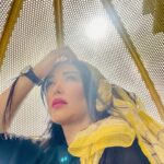 Sara Monjezi Instagram - چه خوبه دنیات پدرت باشه وتوهم دنیای اون #پدر 🤍🕊🕊🕊