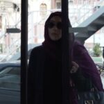Sara Monjezi Instagram - رونمایی از اولین تیزر رسمی فصل دوم سریال گاندو همزمان با اعلام خبر رسمی پخش سریال «گاندو2» از 30 اسفند ماه ، اولین تیزر رسمی سیال رونمایی شد. در فصل دوم گاندو : داریوش فرهنگ، خسرو شهراز، مجید نوروزی، پندار اکبری، علی افشار، اشکان دلاوری و وحید رهبانی به اتفاق: سوگل طهماسبی، نسرین نکیسا، سیدمحمدجواد طاهری، علی نعمت اللهی، مهدی عبادتی، ناصر هاشمی، حمید متقی پور، امیرحسین ابراهیمی، عباس محمدی، محبوبه صادقی و... از بازیگران ثابت گاندو هستند. دراین فصل بازیگران جدیدی همچون: شهرام قائدی، حسن میرباقری، محمد مختاری، امیریل ارجمند، شهرزاد کمال زاده به همراه: بهمن دان، حسن اسدی، سارا منجزی پور، رضا هاشمی، سیدمحمد نصر، عارفه لک، ستاره قطبی، کامو آبرام، امیر آرام، بهنود محمدی، مرتضی علی آبادی، پیمان دارابی با هنرمندی: شاهد احمدلو، حسین پارسایی و با معرفی : بیاینا محمودی در نقش شارلوت و پیام دهکردی در نقش مایکل هاشمیان به ایفای نقش پرداخته اند @gando.sereial @javadafshar_ja @mojtaba_amini110