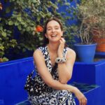Sara Prata Instagram - Passaram-se mais de 10 anos e nunca mais tinha regressado. Viemos só por 4 dias e já estou arrependida de não ter regressado mais cedo. Ainda falta um dia, e vai ser especial. Mas MARRAKECH… acho que temos encontro marcado mais vezes 😊♥️🌵